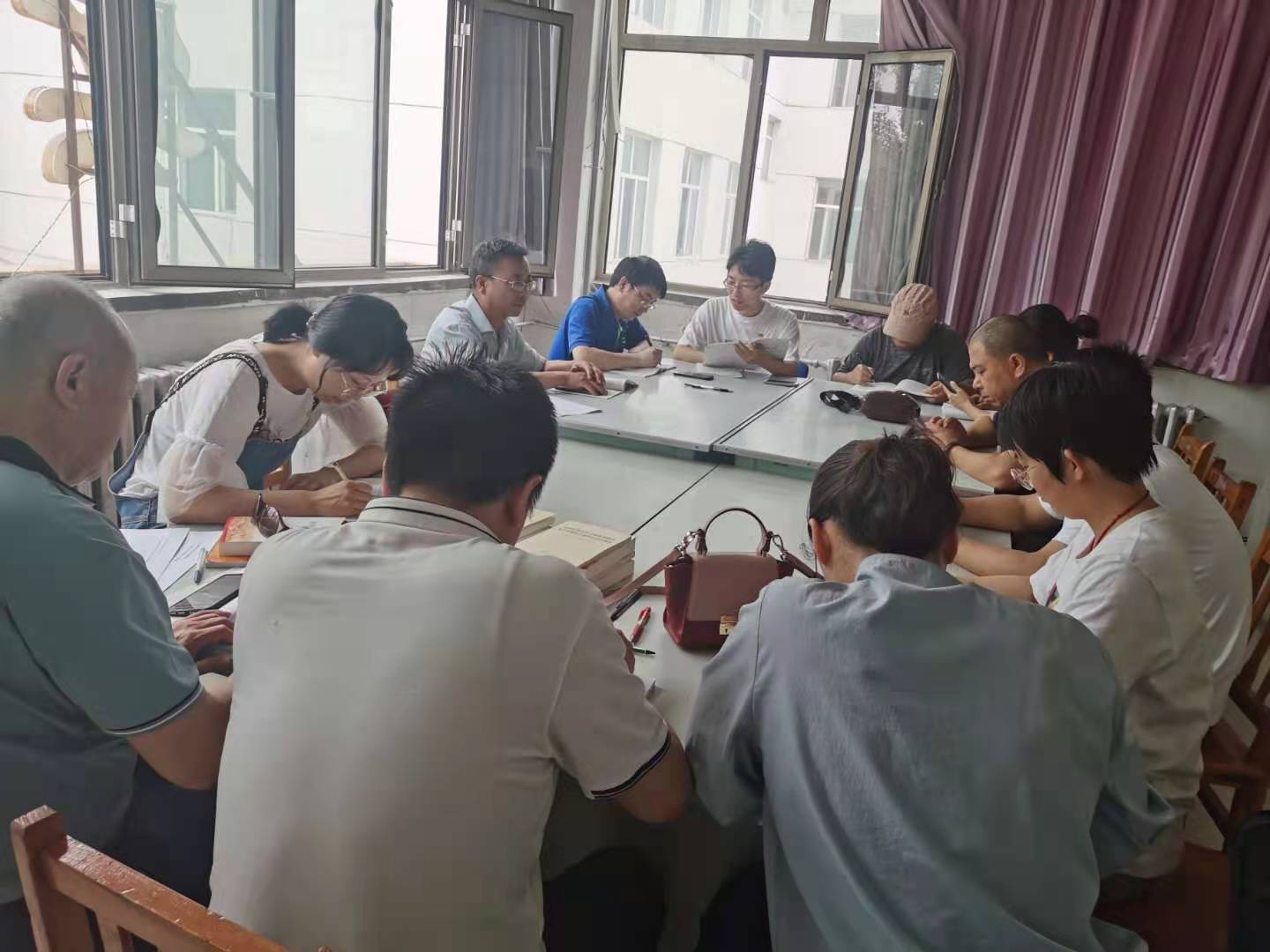 说明: 2e9eda9ebaa8eb13e4ef570279c55fb